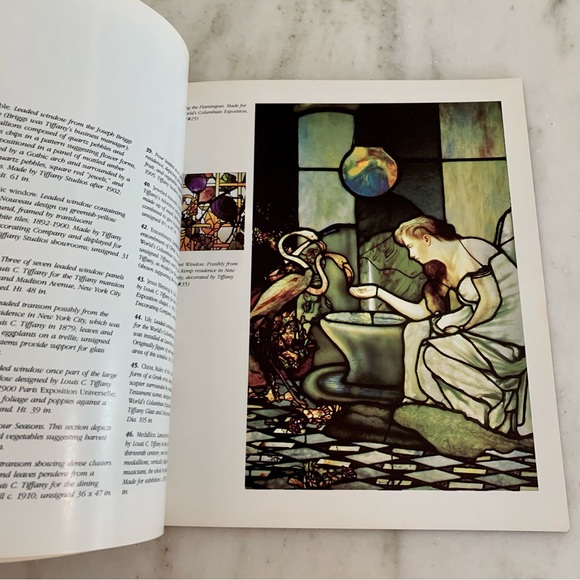 The Treasures of Tiffany 1982 Exhibition Book 1st Edition! Softcover - Picture 4 of 4